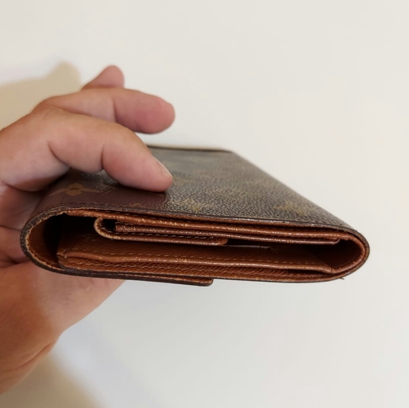 Beautiful louis vuitton monogram prorte tresor - Picture 7 of 15